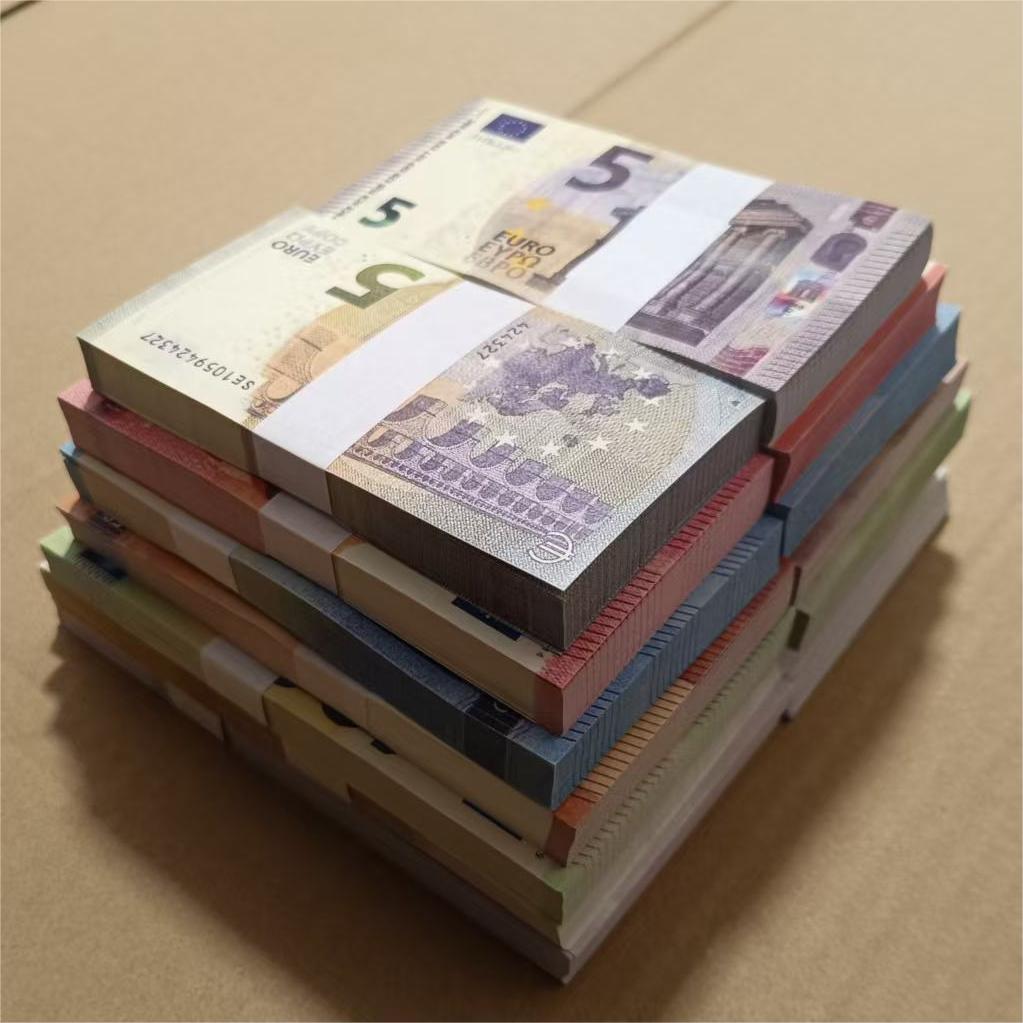 Pièces Prop en Euro - Devise Virtuelle pour Jeux Vidéo en Ligne Jetons Numériques Euro Tokens de Jeu en Euro