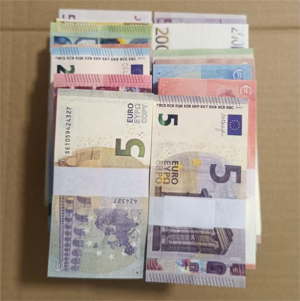 Pièces Prop en Euro - Devise Virtuelle pour Jeux Vidéo en Ligne Jetons Numériques Euro Tokens de Jeu en Euro