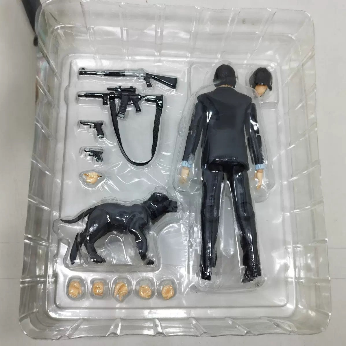 John Wick MAFEX 085 Articulated Figure Collectible Model Statue Desk Decor Gift Keanu Reeves Toys