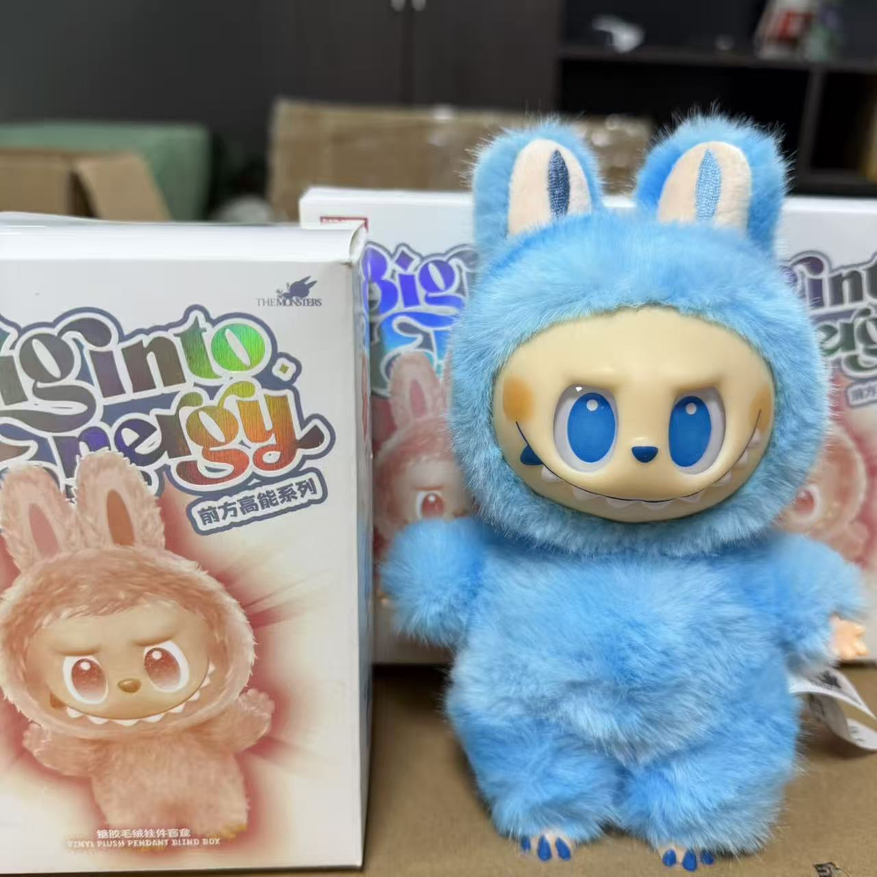 Hot Selling Labubu Generation 3 Cute Plush Doll Keychain Backpack Pendant Pop Mart Trendy Toy Claw Machine Prize In Stock